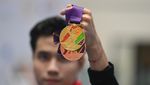Melihat Aksi Atlet Wushu Indonesia yang Berujung Emas