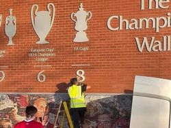 Foto Meme Jurgen Klopp Dipuja Usai Liverpool Juara Piala FA