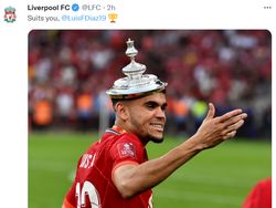 Foto Meme Jurgen Klopp Dipuja Usai Liverpool Juara Piala FA