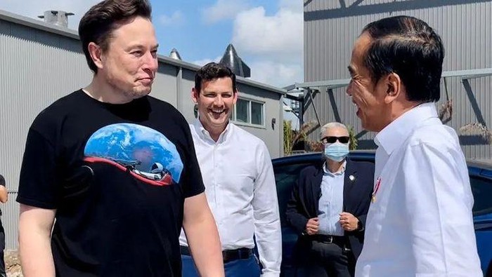 Momen pertemuan Presiden Joko Widodo dan CEO Space X Elon Musk/Instagram Setpres Momen pertemuan Presiden Joko Widodo dan CEO Space X Elon Musk/Instagram Setpres
