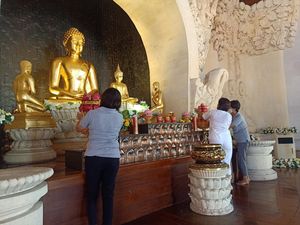 Trisuci Waisak di Vihara Buddha Sakyamuni, Ada Meditasi-Lepas Burung