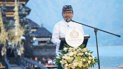 Wagub Bali Tjokorda Oka Artha Ardana Sukawati