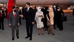 Foto-foto Jokowi Disambut Maruf Amin Saat Tiba di Indonesia
