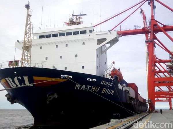 Ini Kapal Pengangkut Bahan Baku Minyak Goreng yang ditangkap TNI AL