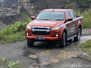 Tes Isuzu D-Max 1.9: Pas Buat Kejar Setoran, Asyik Buat Liburan!