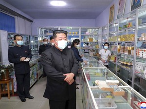 Kala Kim Jong-Un Tunjuk Hidung Negara Sendiri Gegara Hantaman Pandemi