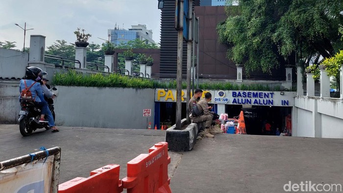 Lokasi menuju parkir Basement Alun-alun Bandung.