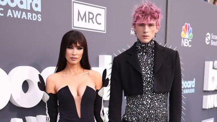Machine Gun Kelly menghadiri Billboard Music Awards 2022 di MGM Grand Garden Arena pada 15 Mei 2022 di Las Vegas, Nevada.