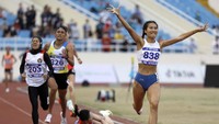 Cederanya pelari Vietnams Dinh Thi Bich membawa berkah buat Agustina Manik Mardika.