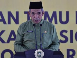 Penunjukan Kamsol sebagai Pj Bupati Kampar Salah Kaprah