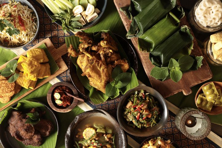 Tempat makan Sunda lesehan di Bekasi