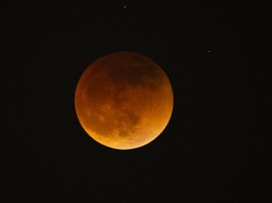 Gerhana Bulan Total 7 September Bisa Dilihat dari RI, Warnanya Merah Darah