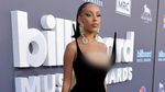 Doja Cat Pakai Kemben Transparan ke Billboard Music Awards 2022