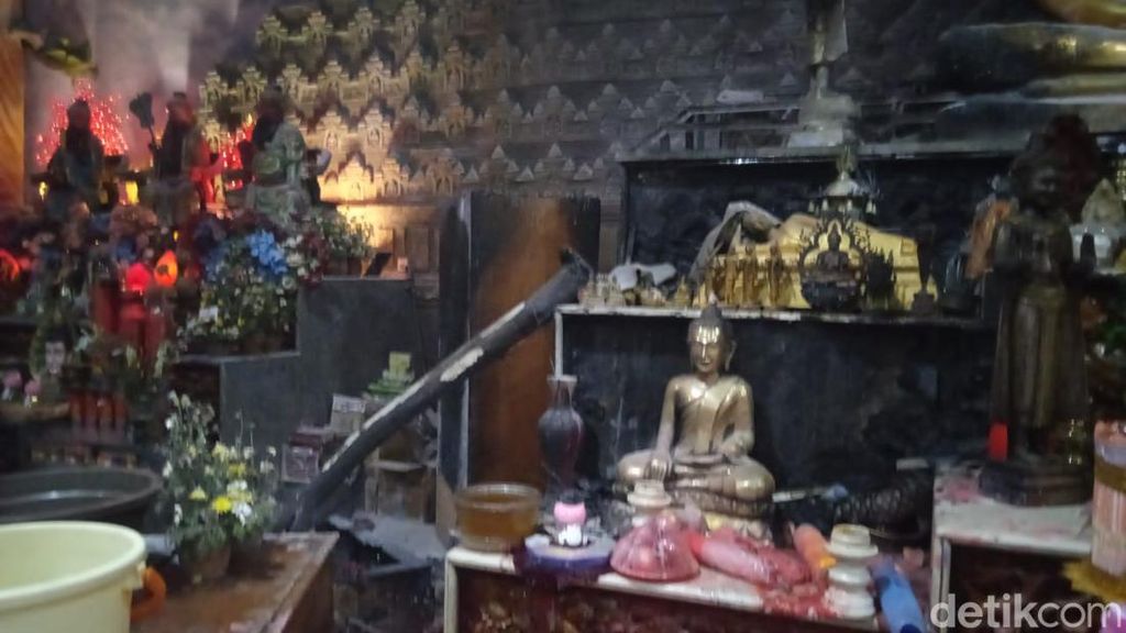 Vihara Girinaga Makassar Kebakaran Usai Ibadah Waisak
