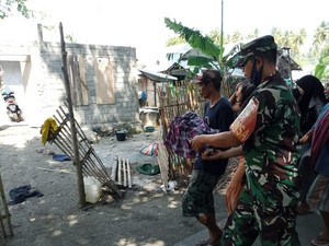 Diduga Dibiarkan Main Sendirian, Balita Tewas Mengapung di Pantai