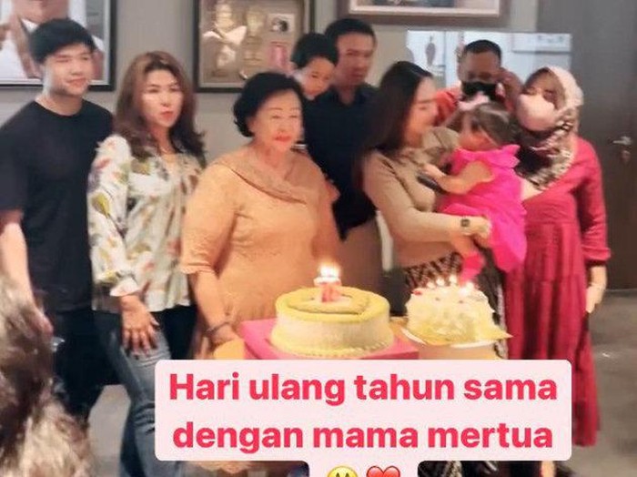 Ahok dan Puput Nastiti Devi