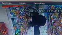 Polisi Tangkap Perampok Viral yang Ikat-Todong Staf Minimarket di Jakpus!