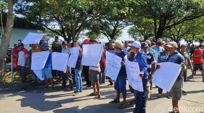 demo nelayan banyuwangi