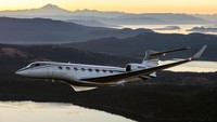 Menurut catatan penerbangan yang diperoleh Washington Post Musk menghabiskan US$ 700.000 untuk jet pribadinya pada tahun 2018 saja. Dia dilaporkan terbang di sekitar AS, Eropa, dan Asia, .Foto: Gulfstream