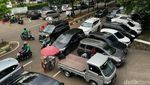 Jalan Raden Fatah Kembali Marak Parkir Liar