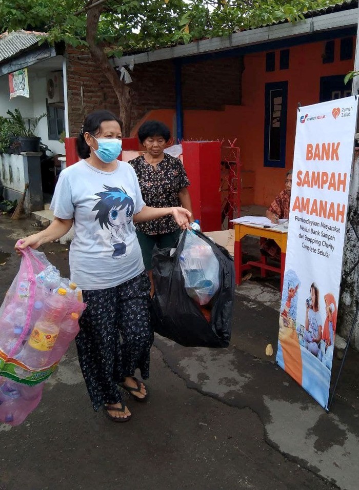 Keren! Belanja Disini Bisa Sambil Donasi Sampah merupakan salah satu permasalahan yang cukup krusial saat ini, tak hanya di Indonesia, tapi juga hampir seluruh belahan dunia. Sejatinya penanganan masalah sampah ini menjadi tanggungjawab bersama.