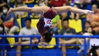 Pesenam Indonesia Rifda Irfanaluthfi berhasil meraih emas di nomor Womens Floor Exercise. Antara Foto/Zabur Karuru.