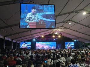 Waisak di Borobudur Digelar Walubi-Permabudhi, Begini Kata Menag