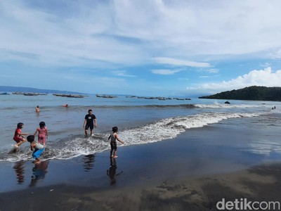 Cari Pantai Aman untuk Berenang di Sukabumi? Coba ke Pantai Cibangban