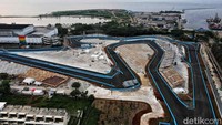 Penampakan terkini Sirkuit Formula E Jakarta yang hampir rampung.