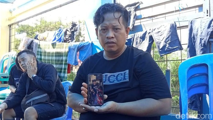 Pria di Makassar tewas usai ditangkap polisi dituding ayahnya sebagai korban pembunuhan (detikSulsel/Muh Ishak Agus)