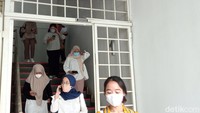 Selepas ujian, peserta dipersilahkan pulang dan menunggu pengumuman SBMPTN pada 23 Juni 2022 nanti.  Foto: Nikita Rosa Damayanti