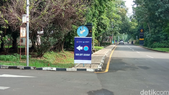 Suasana di Kampus UI Depok saat UTBK SBMPTN 2022