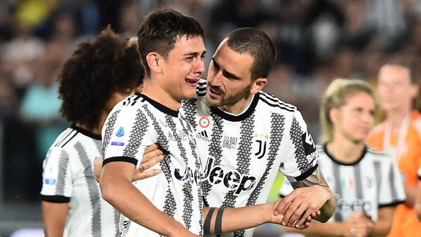 Tangis Dybala Pecah Saat Berpisah dengan Juventus