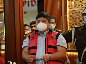 Makin Terang Sosok di Balik Lin Che Wei