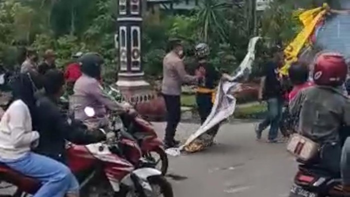 Video viral gesekan PSHT dengan PSHW