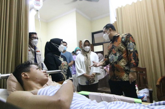 Wali Kota Mojokerto & Surabaya