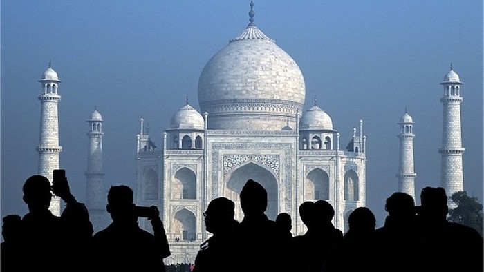 Adakah rahasia di balik ruangan-ruangan terkunci di Taj Mahal, adakah kuil Hindu di dalamnya?