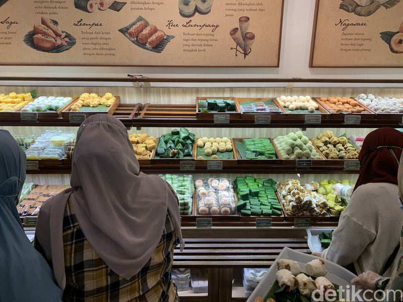 Aneka kue di Sari Sari Aneka kue di Sari Sari