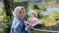 Kabar bahagia datang dari Annisa Rahma eks Cherry Belle. Setelah empat tahun pernikahan dengan Anandito akhirnya mereka dikarunia anak pertama. Foto: Instagram @annisarahma_12