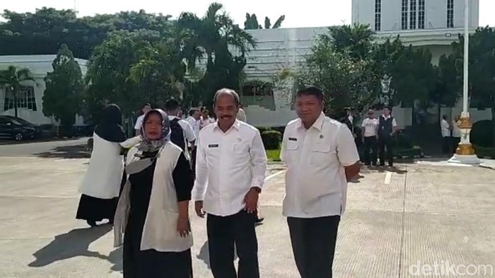 ASN di Kota Cirebon mulai tidak menggunakan masker di ruang terbuka
