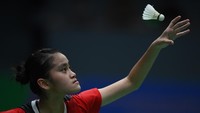 Stephanie Widjaja yang turun di partai ketiga tak mampu mengalahkan Supanida Katethong. Bertanding di Bac Giang Gymnasium, Rabu (18/5/2022) siang WIB, Stephanie kalah dua gim langsung dengan skor 14-21, 8-21.