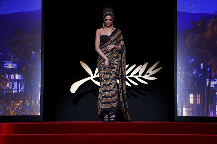 France Cannes 2022 Opening Ceremony Red Carpet Jury member Deepika Padukone poses for photographers upon arrival at the opening ceremony and the premiere of the film 'Final Cut' at the 75th international film festival, Cannes, southern France, Tuesday, May 17, 2021. (Photo by Vianney Le Caer/Invision/AP)