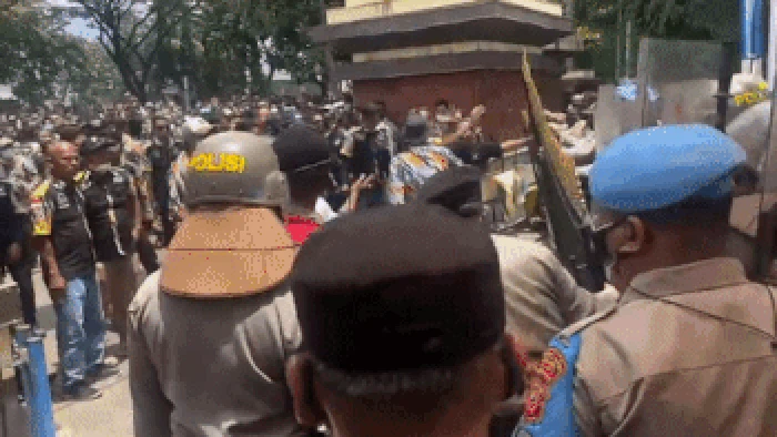 GMBI Ricuh di Mapolda Jabar