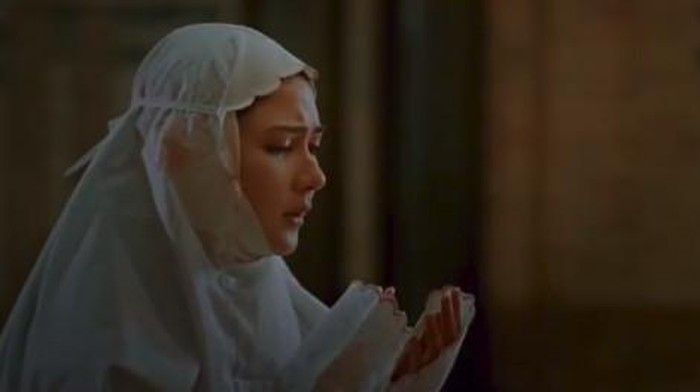 Jessica Mila Heboh Jessica Mila belajar salat.