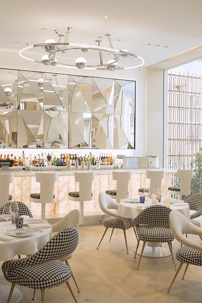 Keren! Dior Punya Restoran Elegan di Paris dengan Sajian Mewah