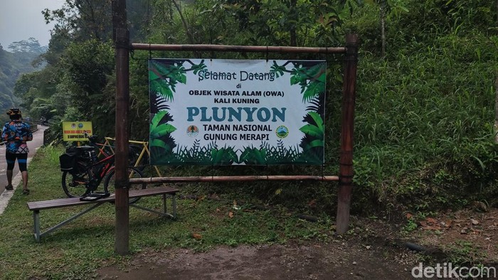 Lokasi syuting Film KKN di Desa Penari Jembatan Plunyon, Kapanewon Cangkringan, Sleman, Rabu (18/5/2022).