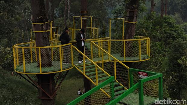 Lokasi syuting Film KKN di Desa Penari Jembatan Plunyon, Kapanewon Cangkringan, Sleman, Rabu (18/5/2022).