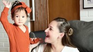Keluarga Mona Ratuliu Makin Ramai Usai Kehadiran Baby Balint