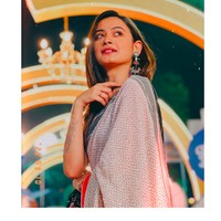 Pallabi Dey, aktris India yang meninggal di usia 21 tahun pada Minggu (15/5/2022). Dia tewas di apartemennya dengan cara gantung diri, begitu menurut laporan kekasihnya Sagnik Chakraborty. Foto: dok. Instagram/@pallavidey153