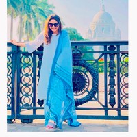 Pallabi saat ini menjadi aktris yang tengah naik daun. Namanya melejit setelah menjadi bintang utama di serial berjudul Mon Mane Na. Foto: dok. Instagram/@pallavidey153